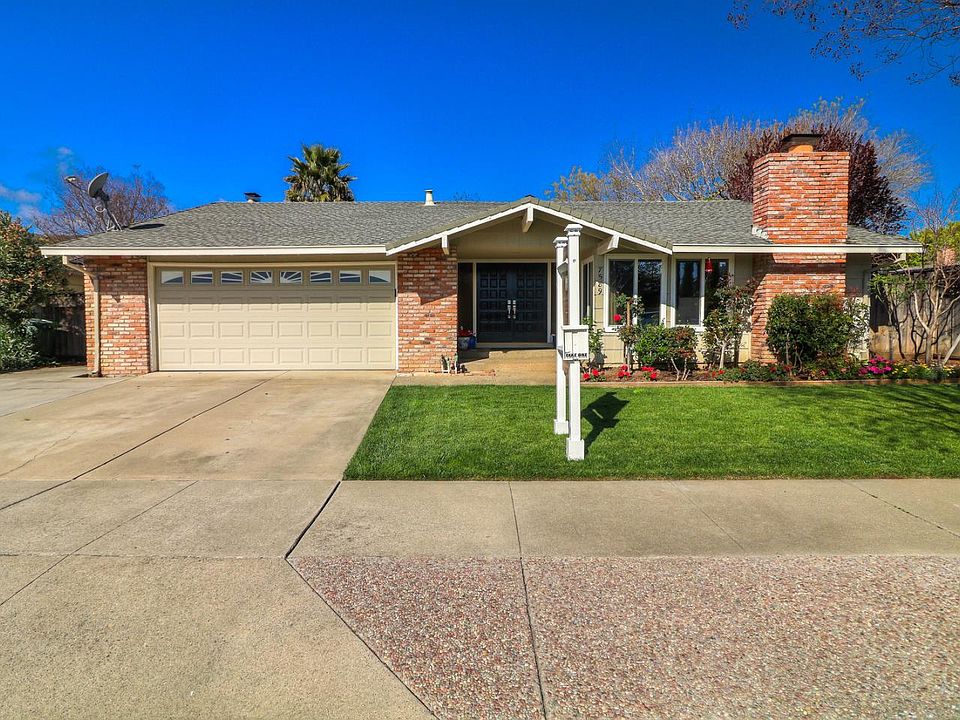 1st image of 7589 Santa Paula Dr