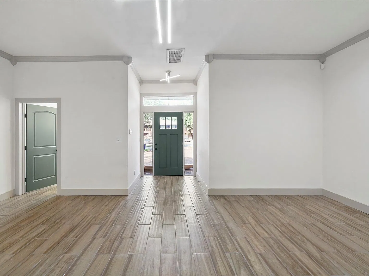 1 bed, 1.0 bath, 700 sqft, $950 — Photo 3