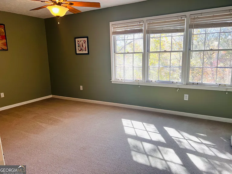 345 Caldwell Cir — Photo 11