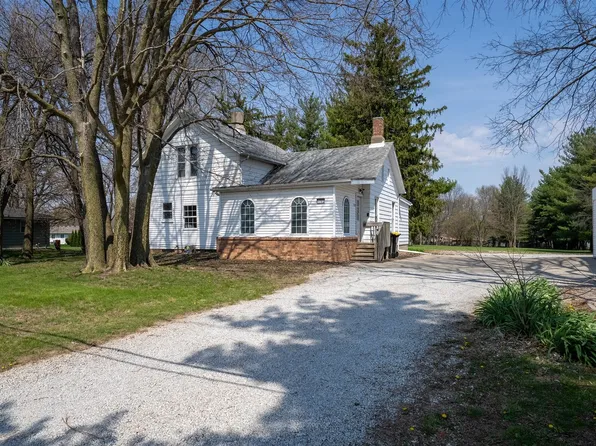 1702 Hovey Ave, Normal, IL 61761