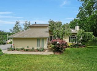 90 School Rd, Monroe, NY 10950