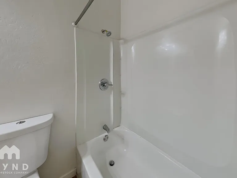 6834 S 30th Ln — Photo 17