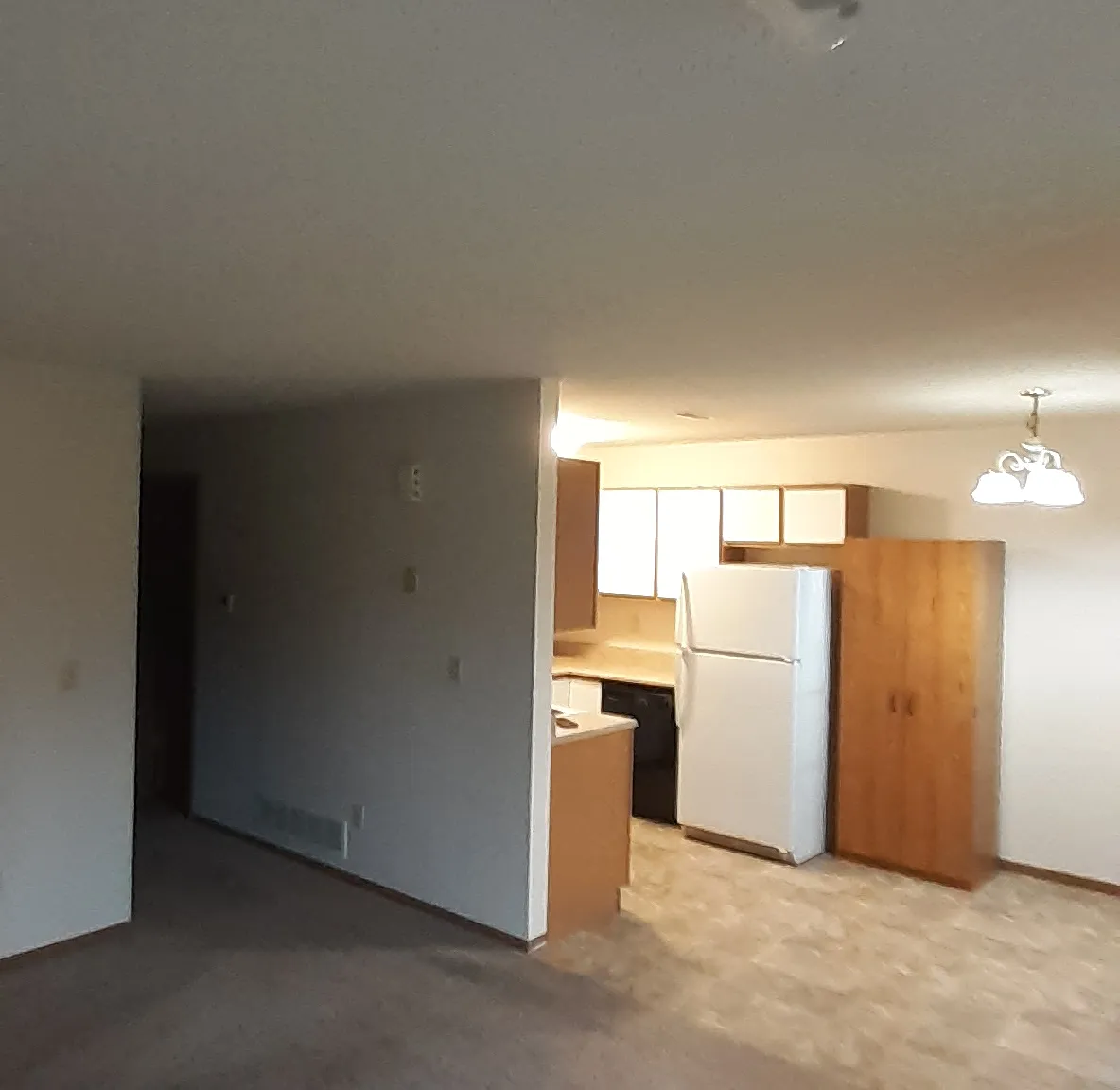 2 bed, 840 sqft, $800 — Photo 4