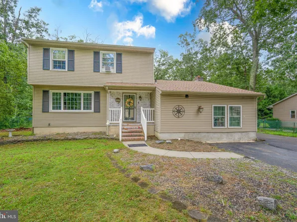 1395 Venezia Ave, Vineland, NJ 08361