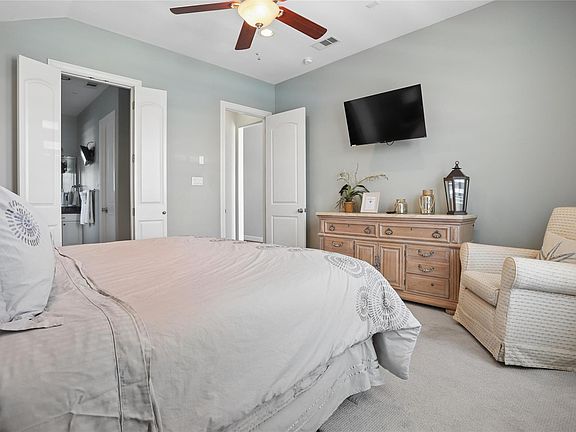 4th image of 21834 Matagorda Dr