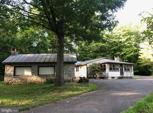 201 Old Mountain Rd, Bethel, PA 19507