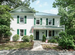 11800 Dale Ln, Chester, VA 23831