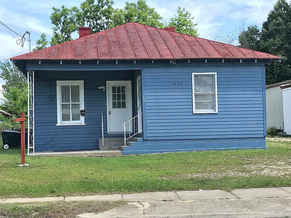 1st image of 1609 W Raleigh Blvd