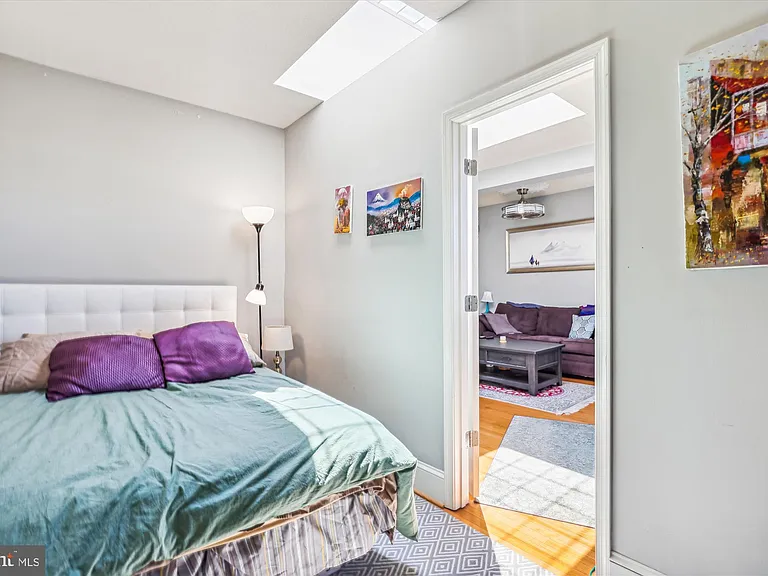 1125 Maryland Ave NE #16 — Photo 18