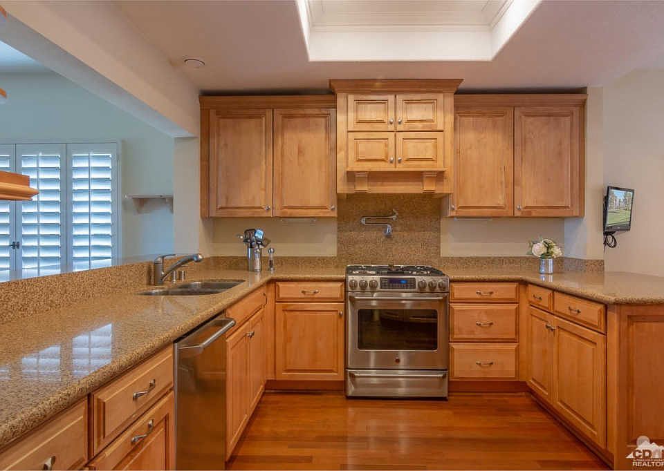 1st image of 705 N Vista Lago Cir