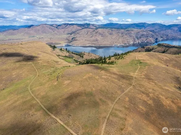 45000 Hanson Harbor Road N, Wilbur, WA 99185