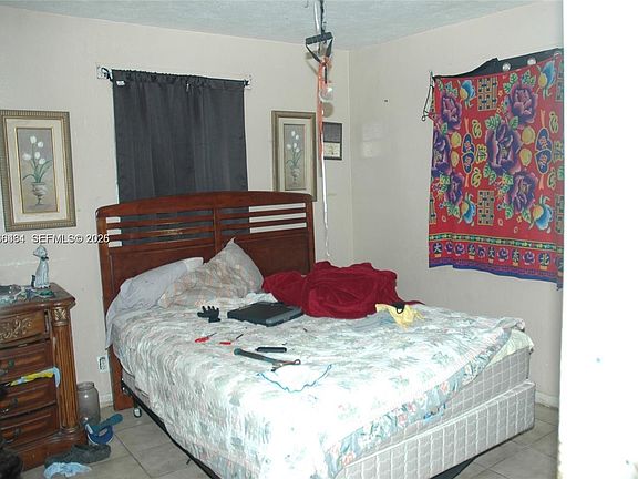 5th image of 813 6th Ave