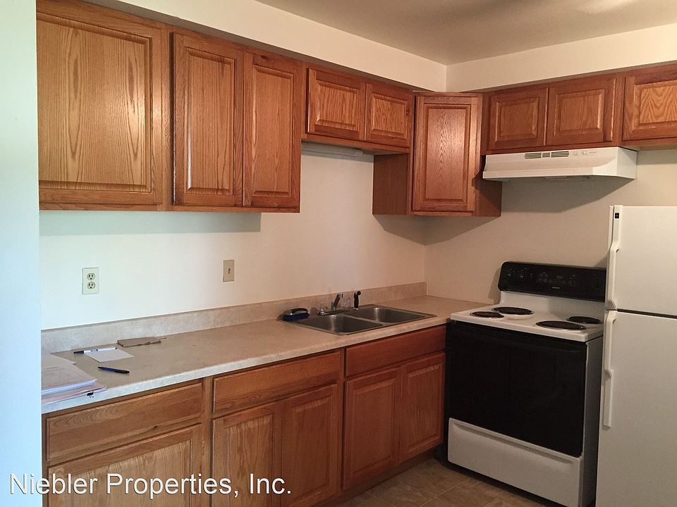 2nd image of 1700 Kelly Rd APT 3