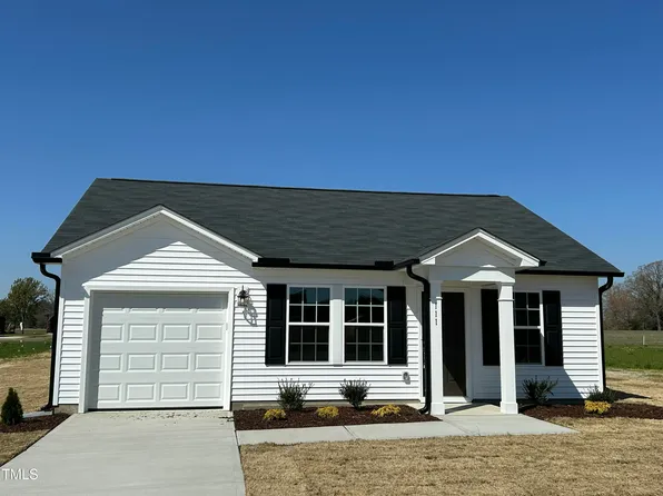 111 Johnson Ridge Way, Four Oaks, NC 27524