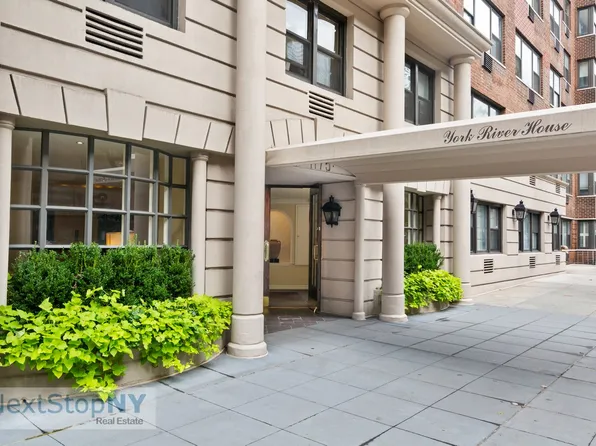 1175 York Avenue image 18 of 19
