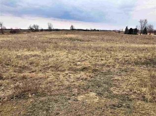 3700 Willow Rd, Green Bay, WI 54311