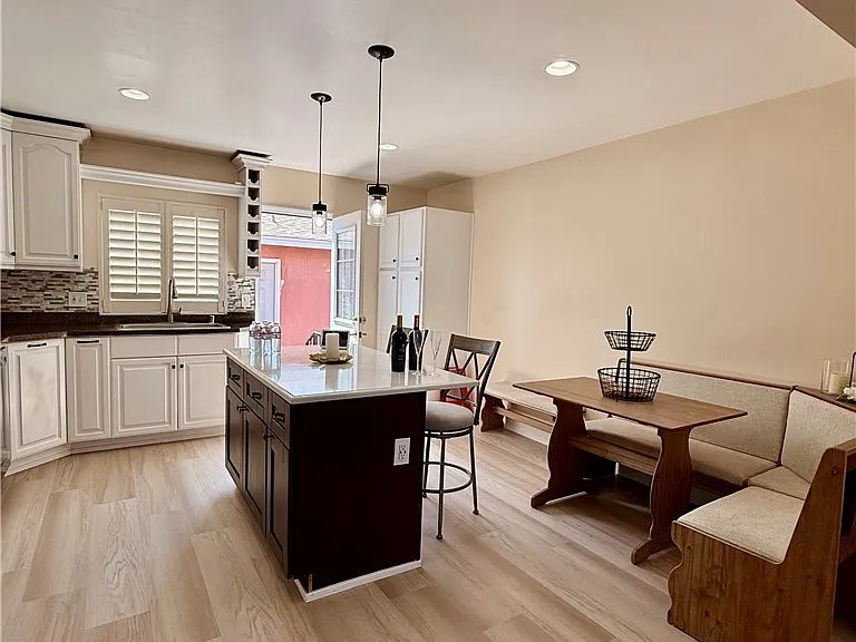 24139 Ravenna Ave — Photo 7