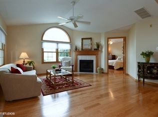 839 Havenshire Rd, Naperville, IL 60565