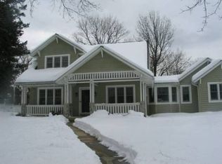 6 Maple Ct, Reading, PA 19606