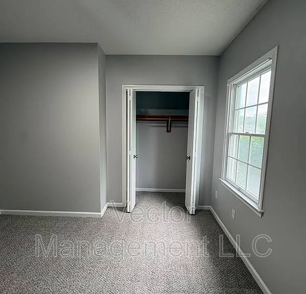 2842 Dixwell Ave #D — Photo 3