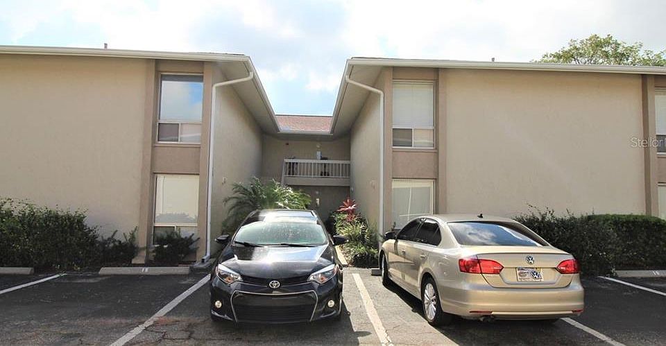 1st image of 2121 Wood St #218