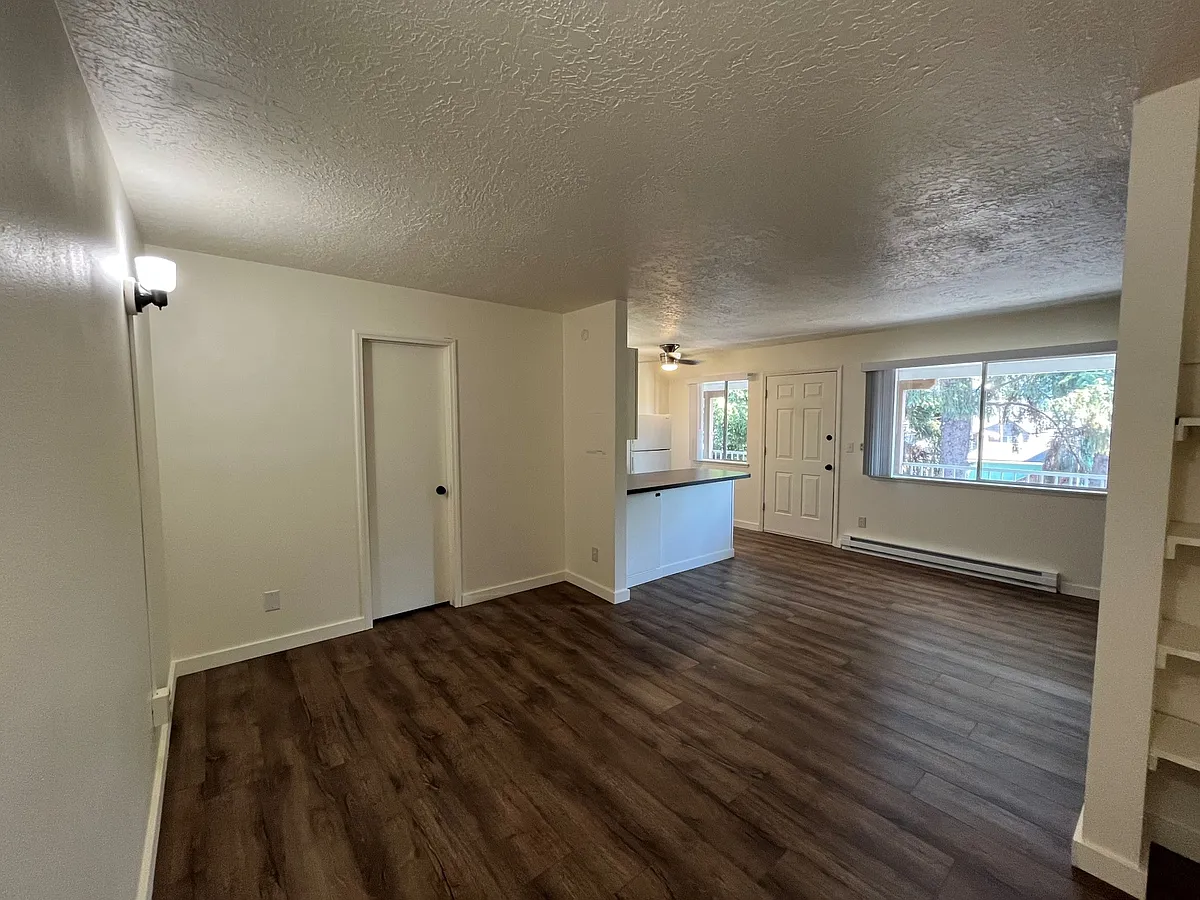 Floor plan Upstairs Studio