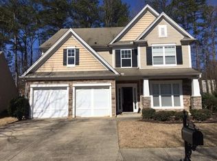 2582 Walnut Tree Ln, Buford, GA 30519