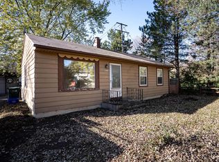 6235 N Green Bay Ave, Glendale, WI 53209