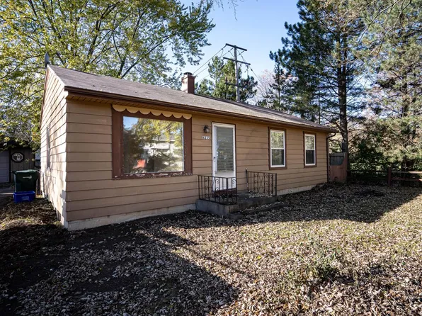 6235 North Green Bay AVENUE, Glendale, WI 53209