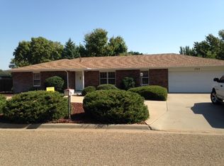 1725 Cain Ave, Clovis, NM 88101