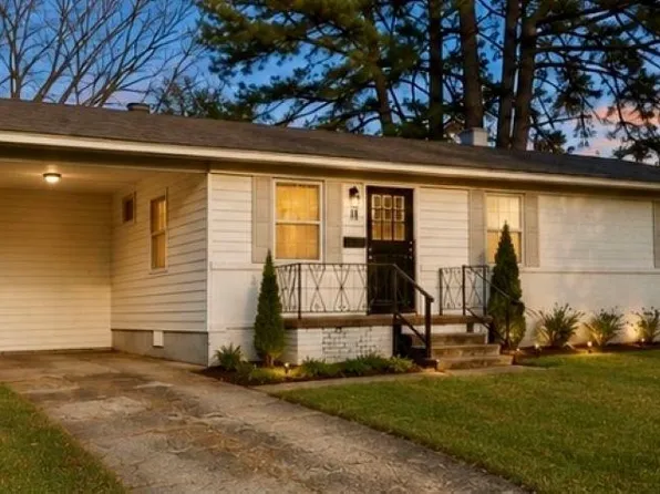 1869 Sea Isle Rd, Memphis, TN 38117