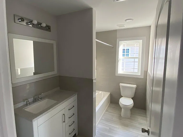 341 Washington Ave #2 — Photo 13