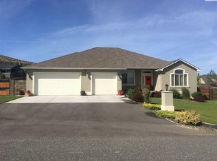 77103 Timothy Ln, Kennewick, WA 99338