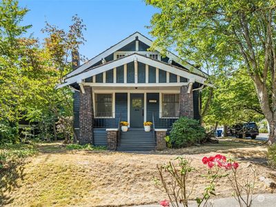 4239 4th Avenue NE, Seattle, WA, 98105
