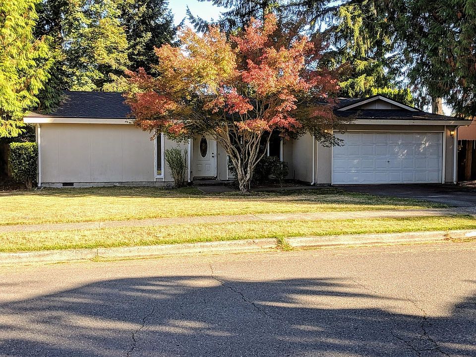 1st image of 16826 NE 107th St