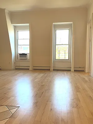 Rented by Douglas Elliman | media 19