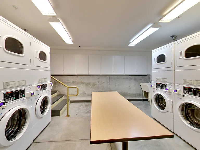 Columbus Residence — Photo 16