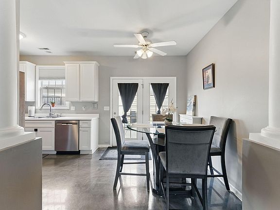 5th image of 2923 Churchill Ln