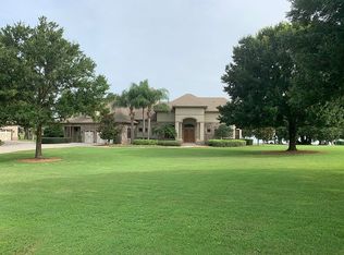 9003 Sadler Rd, Mount Dora, FL 32757