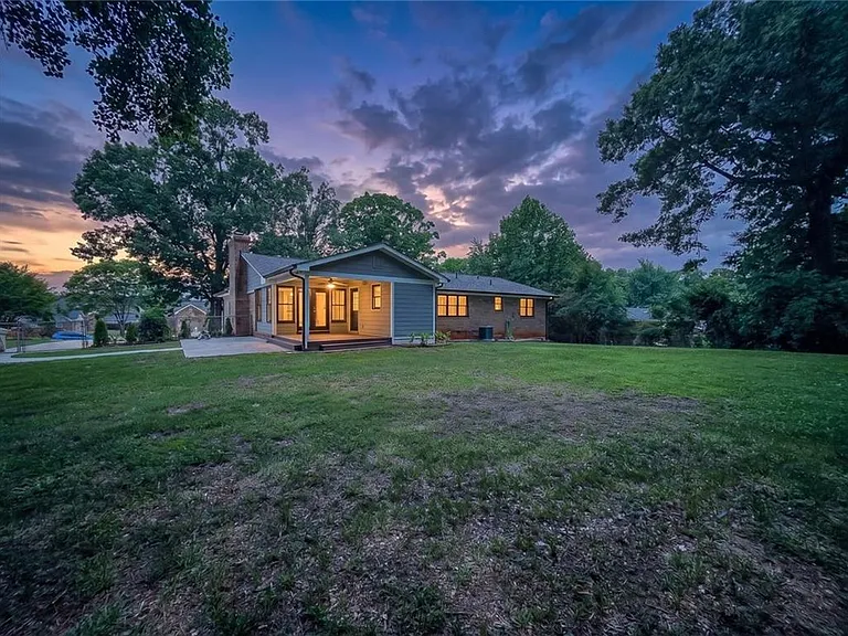 771 Mockingbird Ln — Photo 44