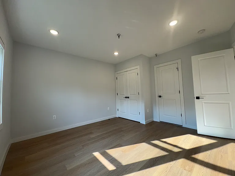 55A Tunxis Ave #139 — Photo 7
