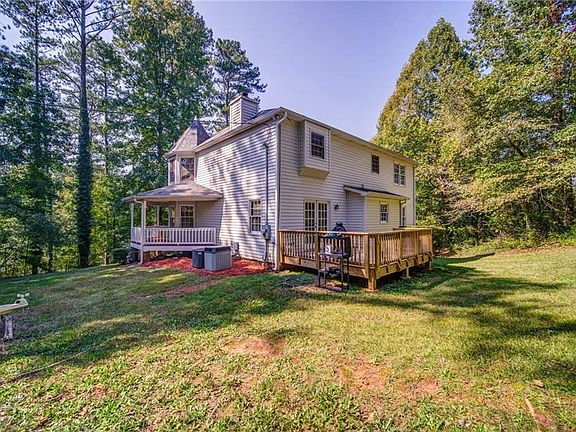 5th image of 131 Junaluska Dr