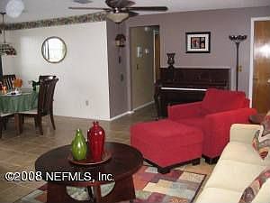 3rd image of 2715 Diana Dr