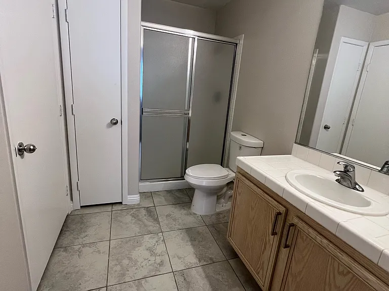 2110 N Los Feliz St #1082 — Photo 8