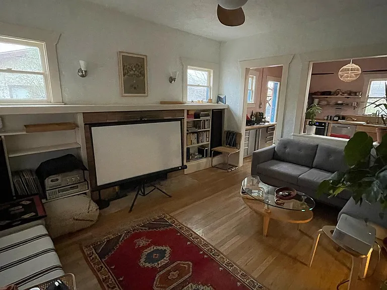 1327 N 4th Ave — Photo 24