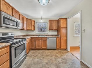 3526 Meadowlark Rd, Roanoke, VA 24018