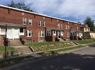 587 Baldwin Ave, Sharon, PA 16146