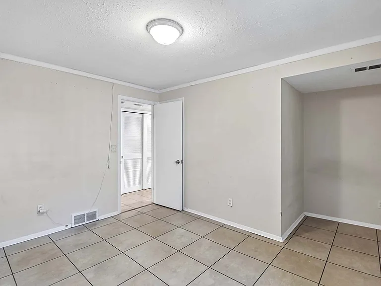 1722 Sheridan Rd — Photo 24