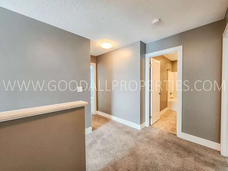1306 Green Hills Dr — Photo 21