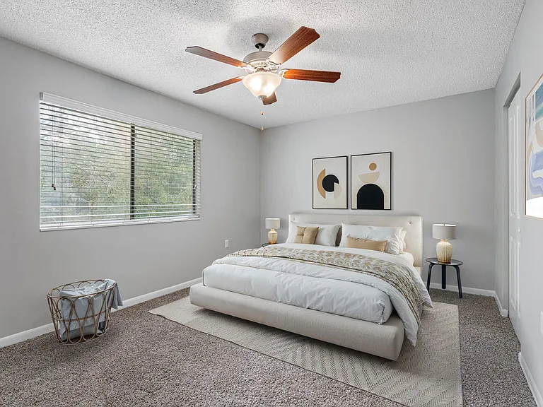 One Bedroom - 1 Bed / 1 Bath - 750 Sq.Ft.